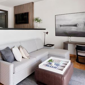 One-Bedroom Bungalow Canopy View